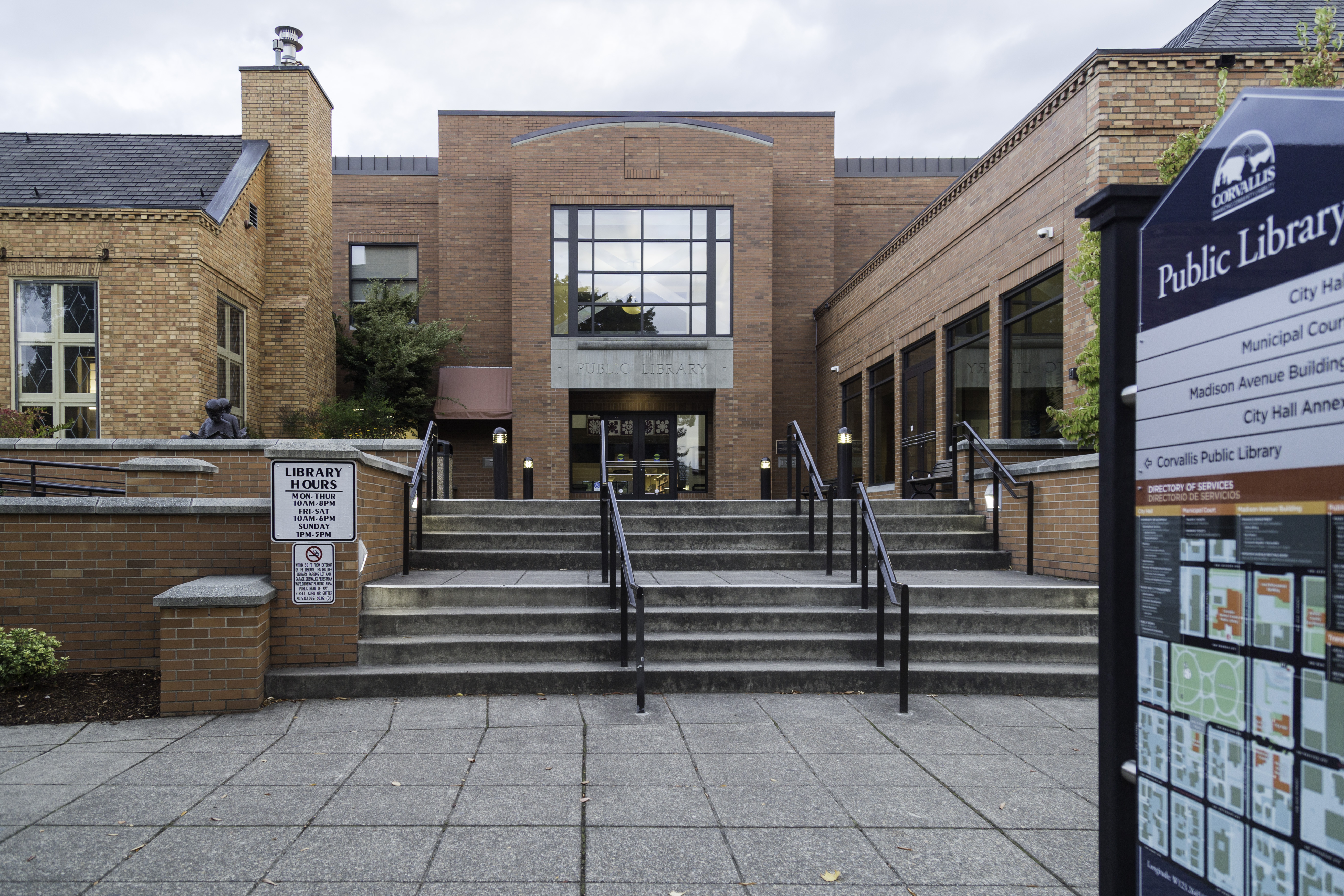 Photo of Corvallis Public Library